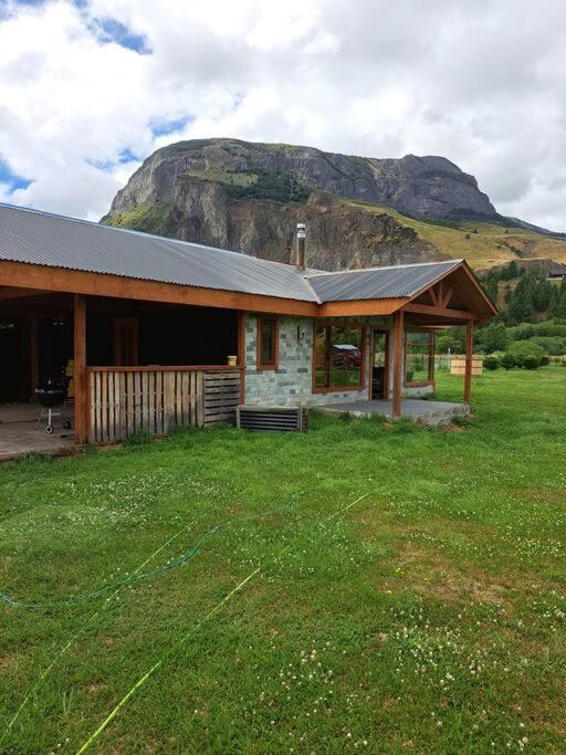 Cabana Entre Cerros Y Rios Villa Coyhaique Eksteriør bilde